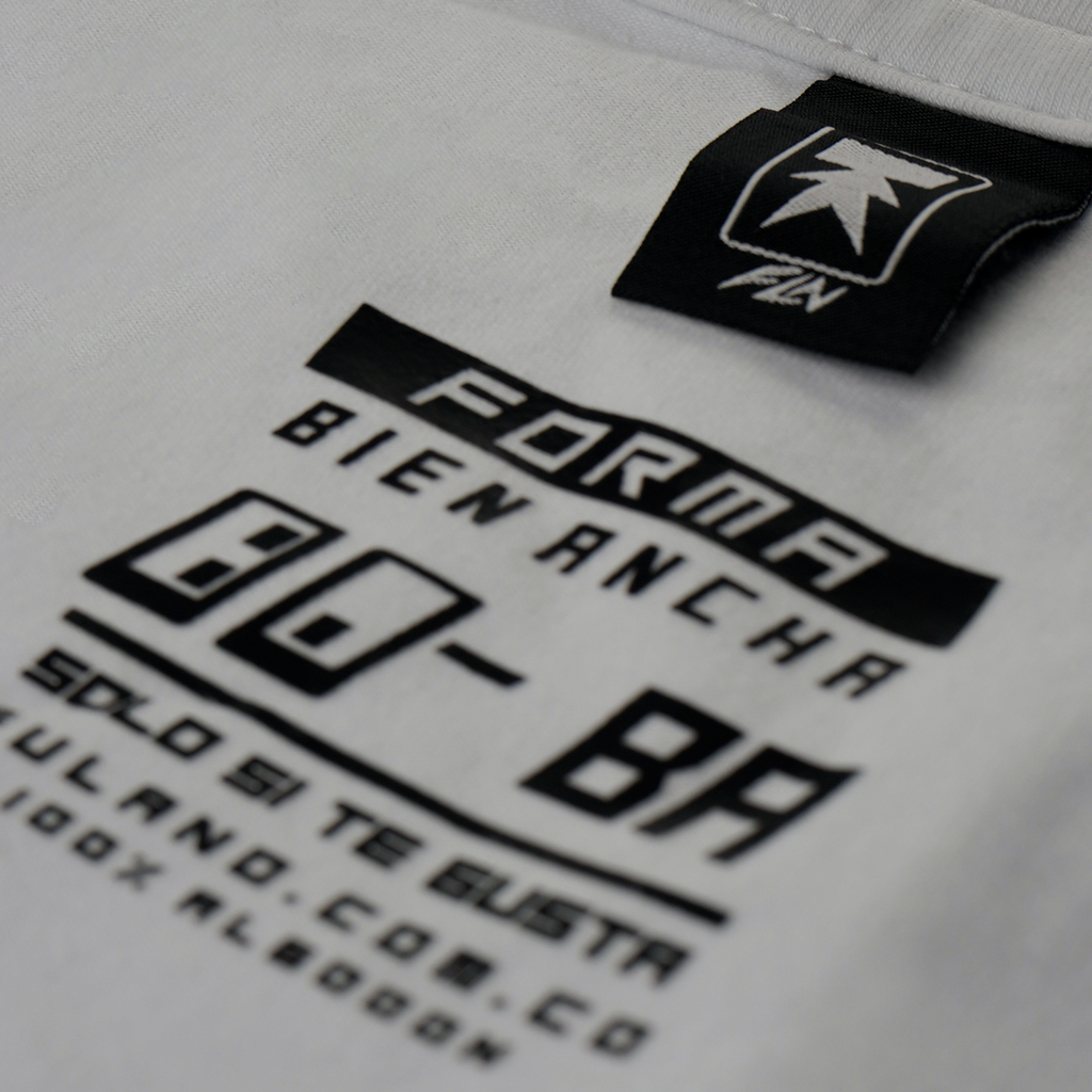 CAMISETA CORTE CUADRADRO FLN