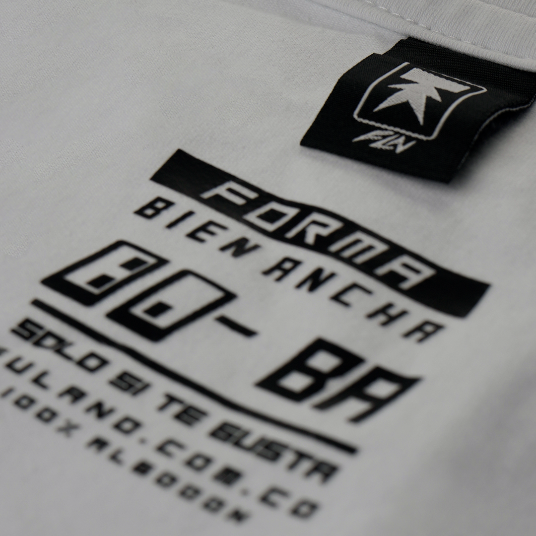 CAMISETA CORTE CUADRADRO FLN